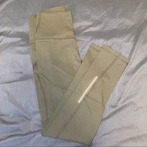 Tyc Olive leggings with reflective